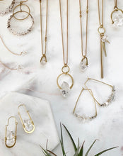 Load image into Gallery viewer, Quartz Crystal Minimal Drops
