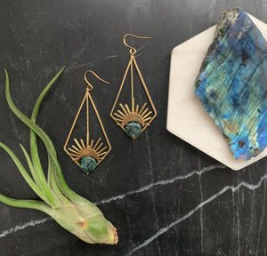 Apatite Starburst Drops