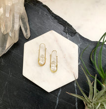 Load image into Gallery viewer, Quartz Crystal Minimal Drops
