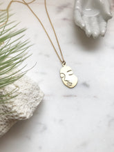 Load image into Gallery viewer, Minimal Portrait ws