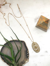 Load image into Gallery viewer, Filigree Shield