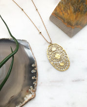 Load image into Gallery viewer, Filigree Shield