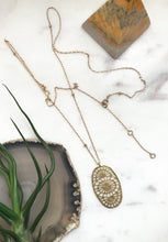 Load image into Gallery viewer, Filigree Shield